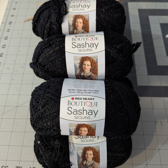8 Skeins Of Red Heart Boutique Sashay Sequins Yarn in Black - Picture 1 of 3